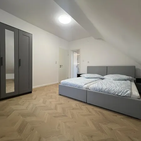 Monteur Und Familienapt 4 Zi Pfargasse 16 Apartmán